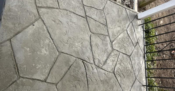 Concrete Finishing Techniques After Pouring: Troweling, Edging, Sealing, and More